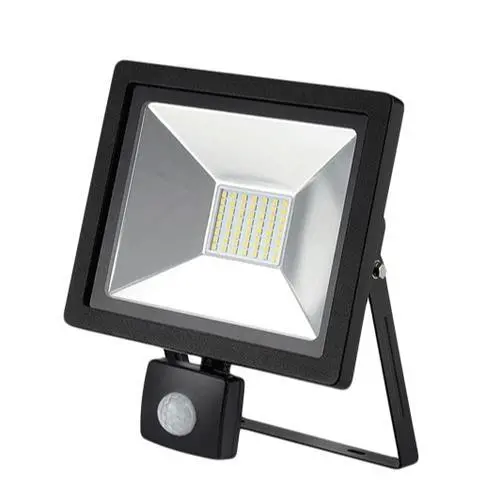 30W Motion-Detecting Led Floodlight – 6000K Responsive Outdoor Area Light 1