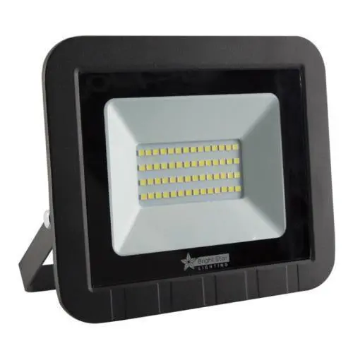 50W Coastal-Grade Led Floodlight – 6000K Pvc-Housed Outdoor Spotlight 1