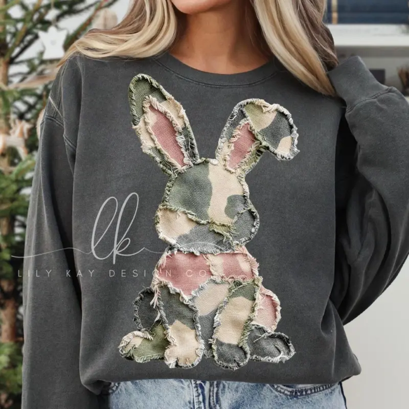 Patchwork Bunny Decor – Handcrafted Spring Figurine 1