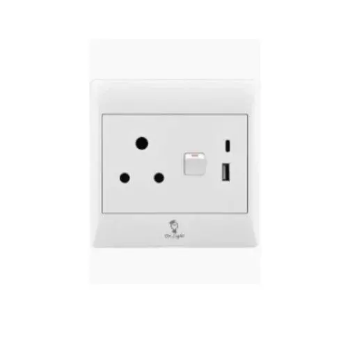 Quad-Gang Wall Socket With Dual Usb & Usb-C Charging Ports – Matte White Finish (Drsk106) 1