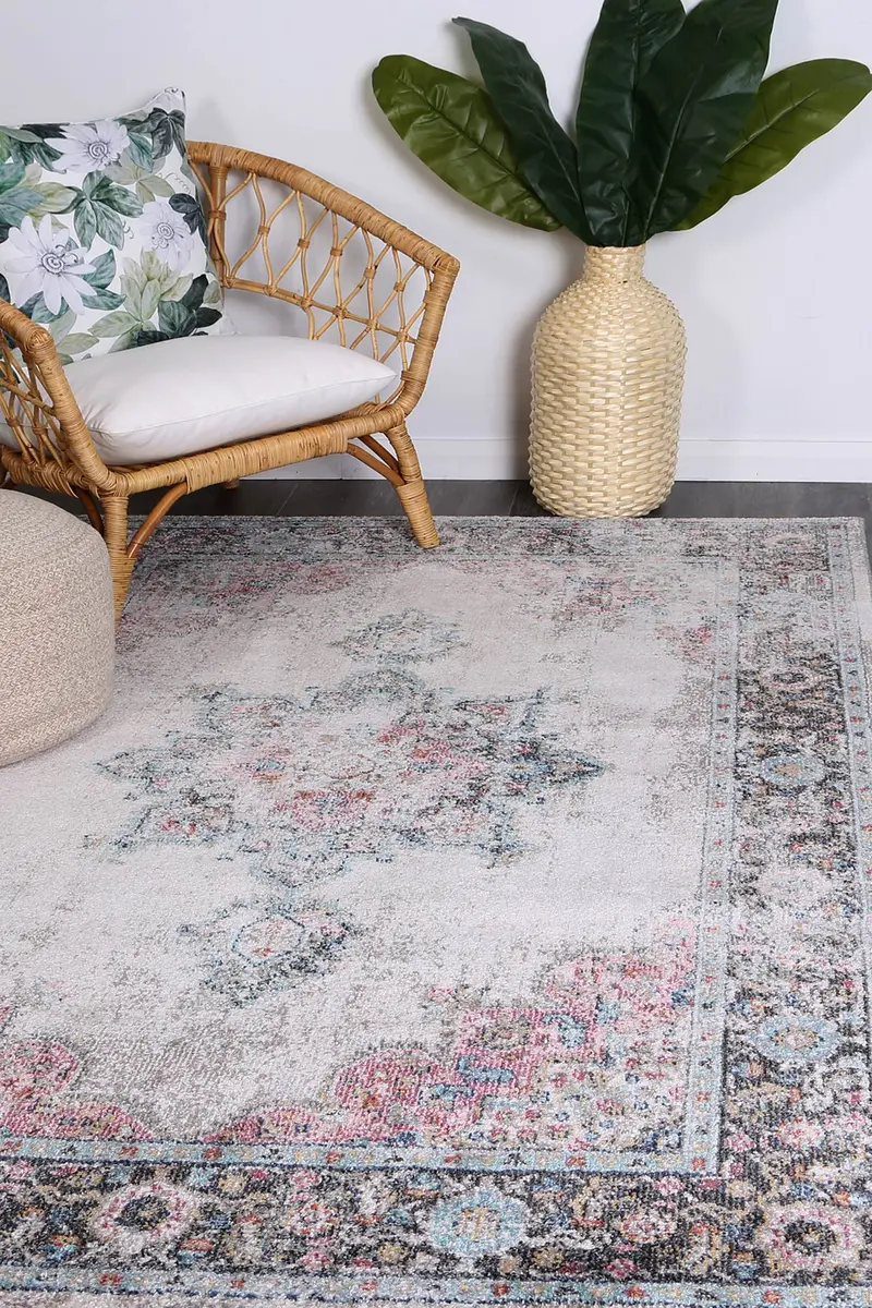 Salsa Brentwood Transitional Floor Rug 1
